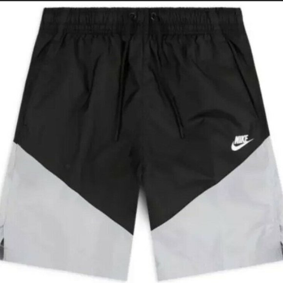 Nike Men’s Sportswear Windrunner Track Shorts - Picture 1 of 6